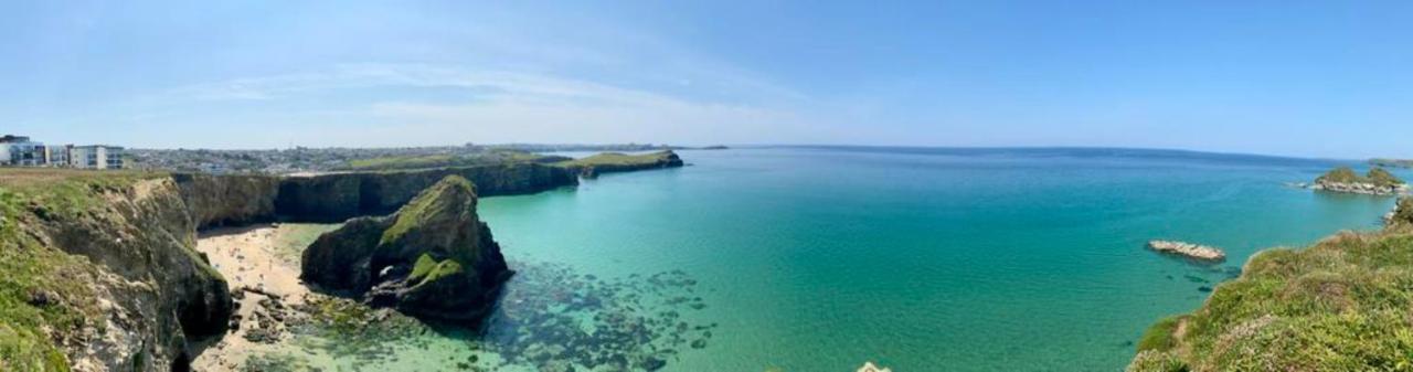 Sunset Waves Sea View Apartment Featuring Panoramic Views & Parking New Quay Εξωτερικό φωτογραφία